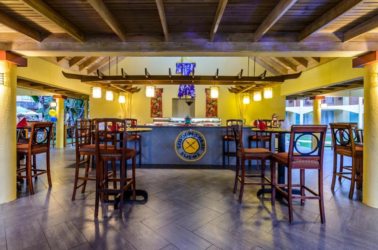 Jewel Runaway Bay Beach Resort & Waterpark Exterior photo